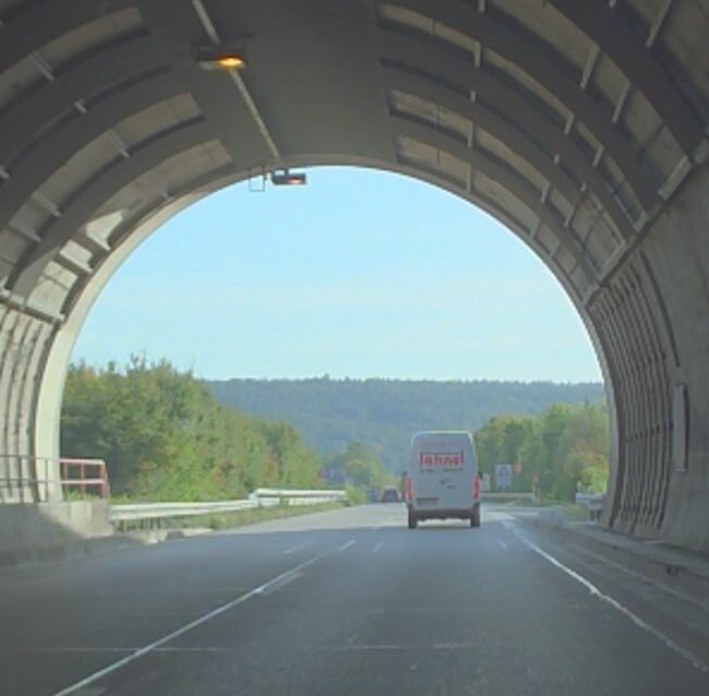 high-dynamic Range Imaging pixel technologies Automotive Vision sqr high-dynamic Range Imaging pixel technologies Automotive Vision sqr